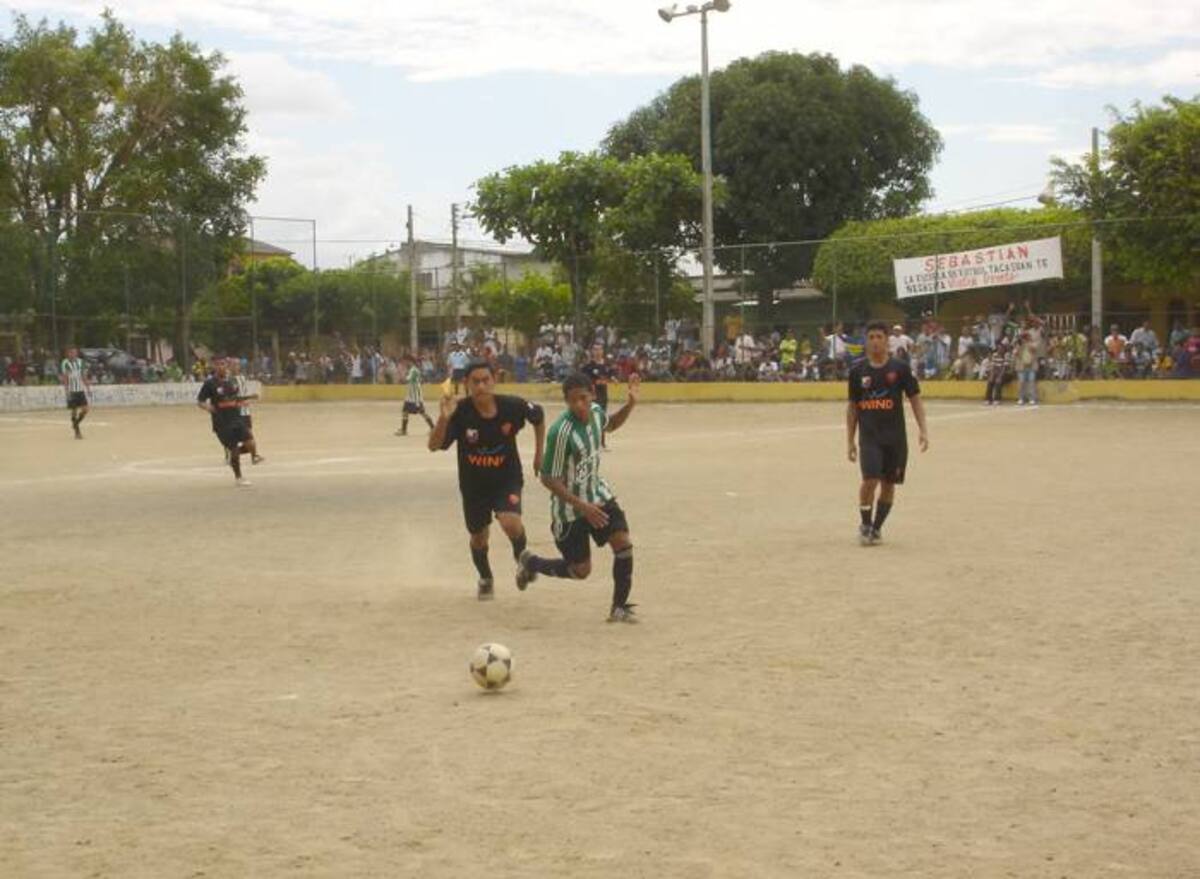 Varios equipos cordobeses participan en el Torneo Nacional de Fútbol Sub 19, donde participan varios equipos costeños.
