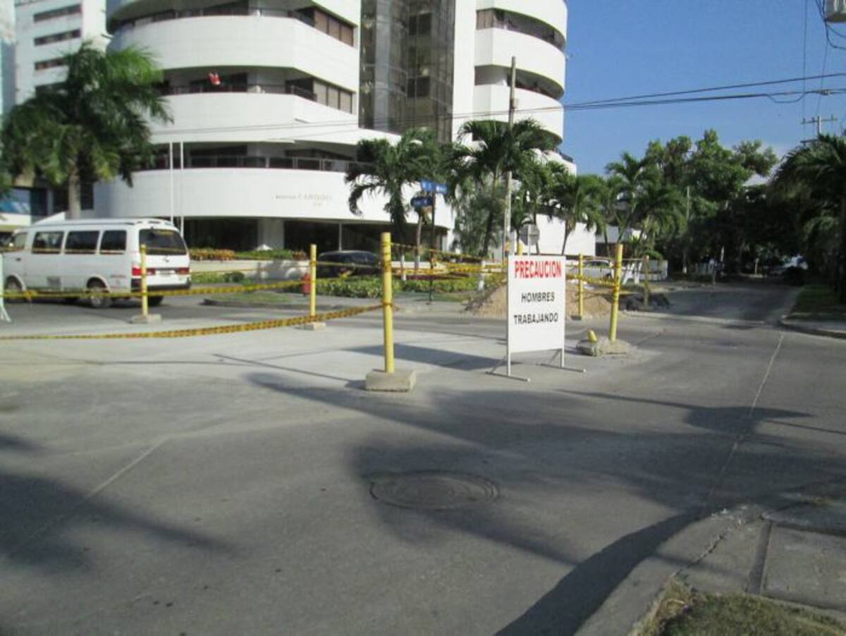 Intersección vial de la Calle 7 con Carrera 4, en Bocagrande, recientemente reparada. PEDRO TORRES, GENTE BAHÍA - EL UNIVERSAL