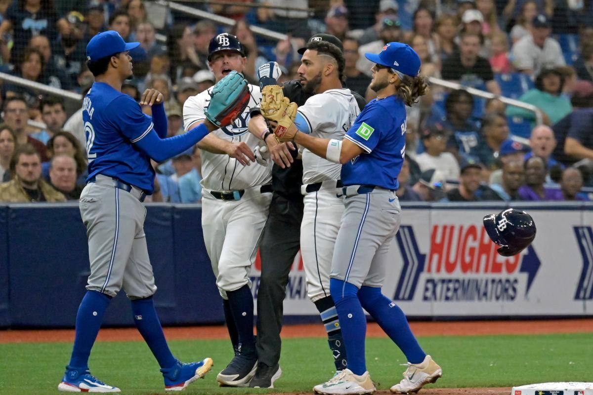 Video: por esta fuerte agresión fue suspendido Génesis Cabrera, lanzador de Toronto