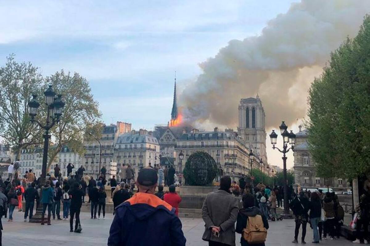 Incendio en la catedral de Notre Dame de París