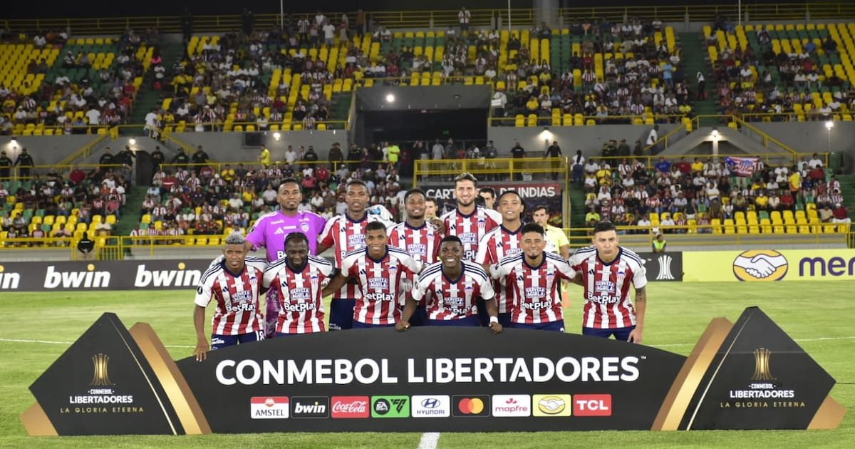 Video: el golazo de Luis Fernando Muriel que puso al público de pie