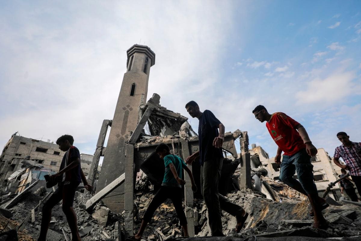 La destrucción es evidente en el territorio en conflicto. FOTO EFE