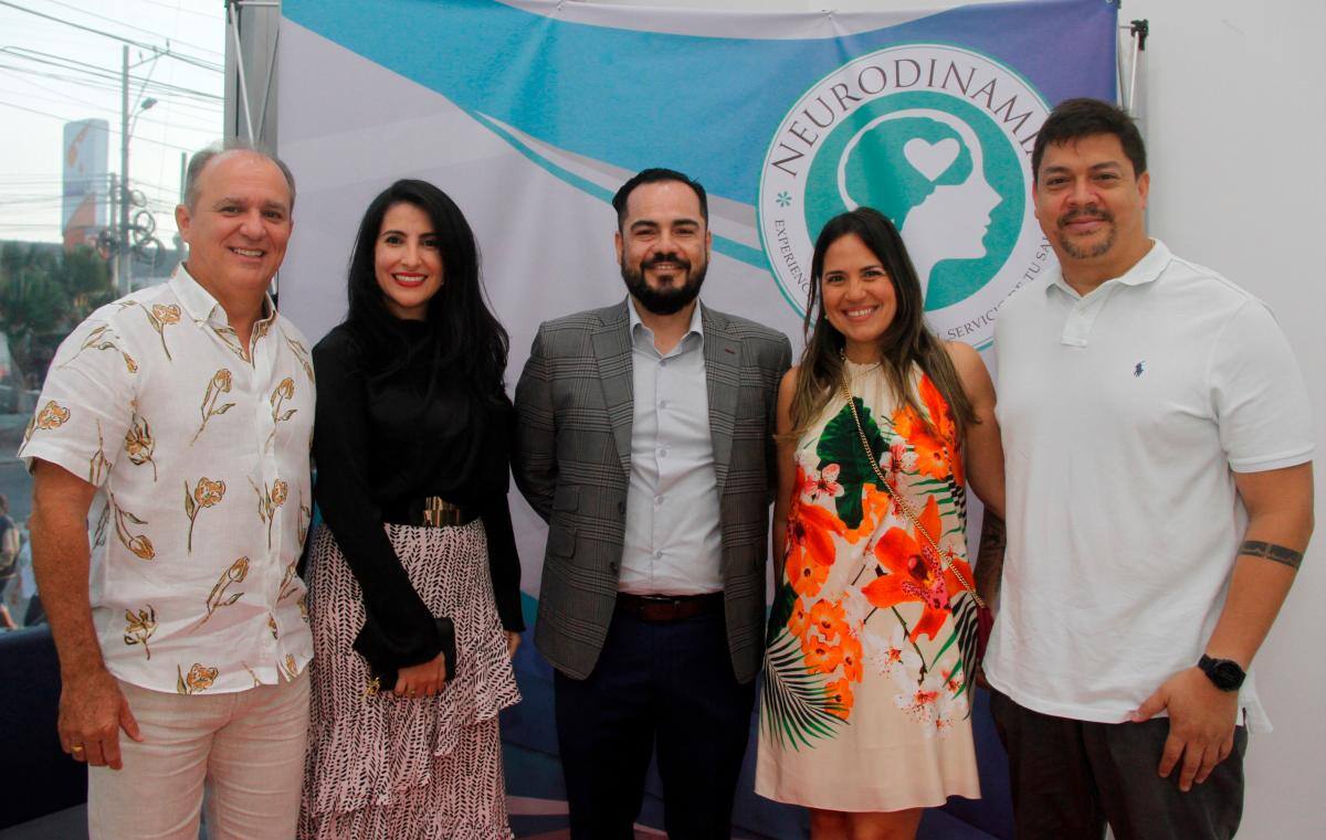 Roberto Bustillo, Vilma Puello, Rafael Güell, Laura Díaz y Pablo Herrera.
