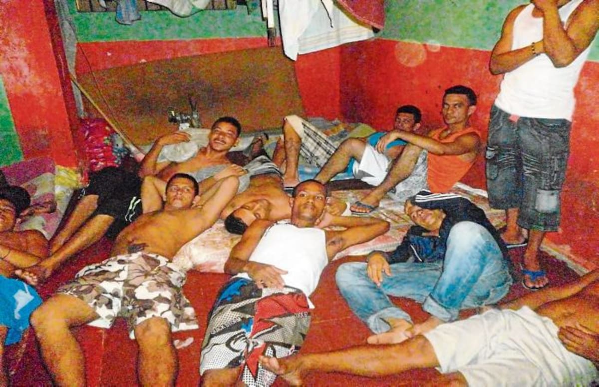 La cárcel de Montería tiene capacidad para 800 presos y hay 1.700. Archivo