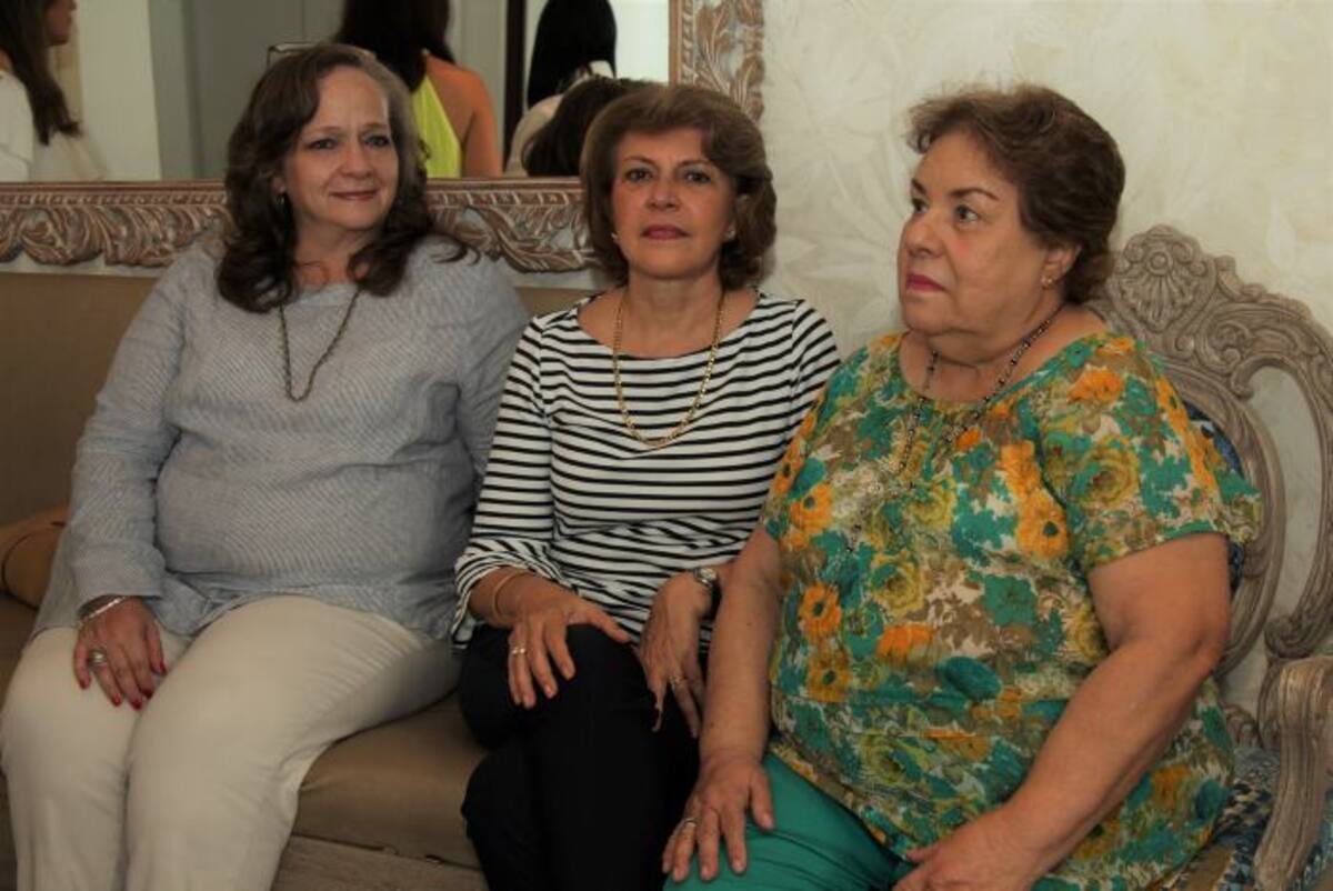 Gladys Arcila, Carmen Cecilia de Convers y Astrid de Botta. KAILLINE GIRALDO