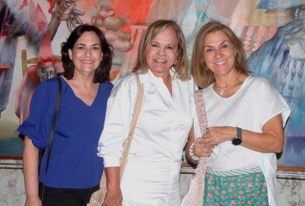 Martha Luz Moreno de Bossi, Patricia Torres y Gloria Falla.