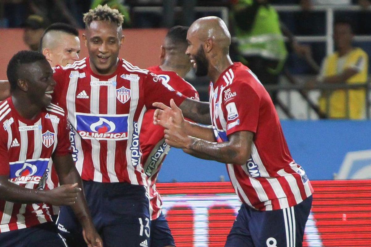 Junior goleó a Nacional y sueña con la semifinal en Copa