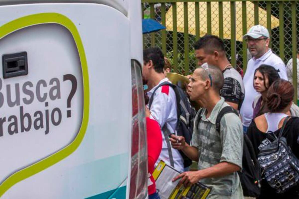 Empresas que contraten empleados mayores de 50 años tendrán beneficios fiscales