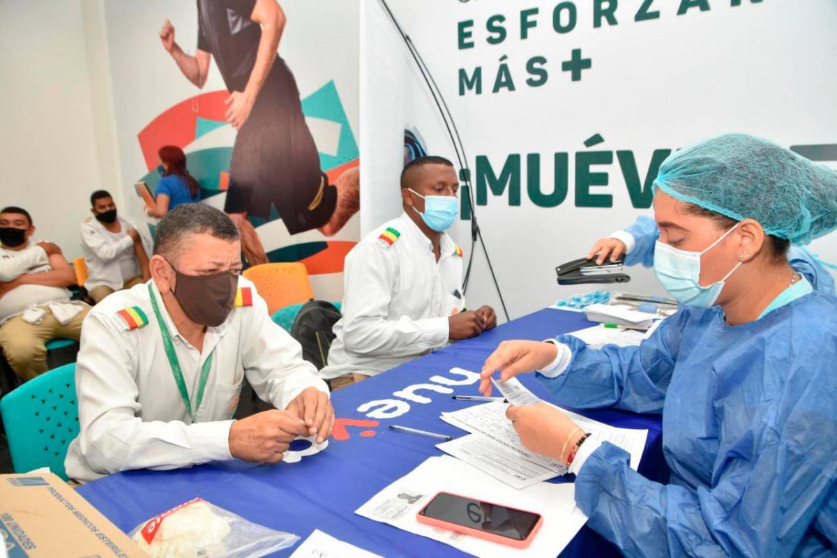 Cerca del 50% de los conductores de Transcaribe ya tienen su vacuna contra el COVID-19