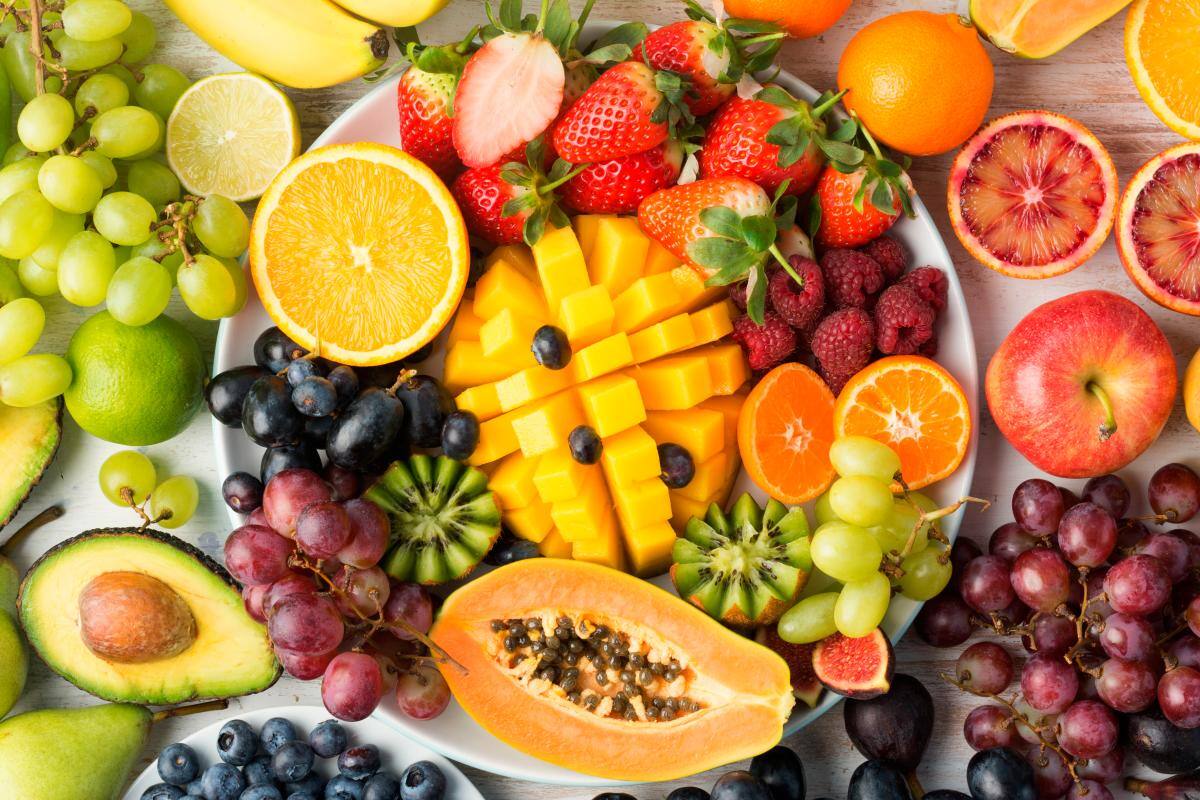 Comer frutas y verduras, un deber diario: esta es la mejor fruta para la salud