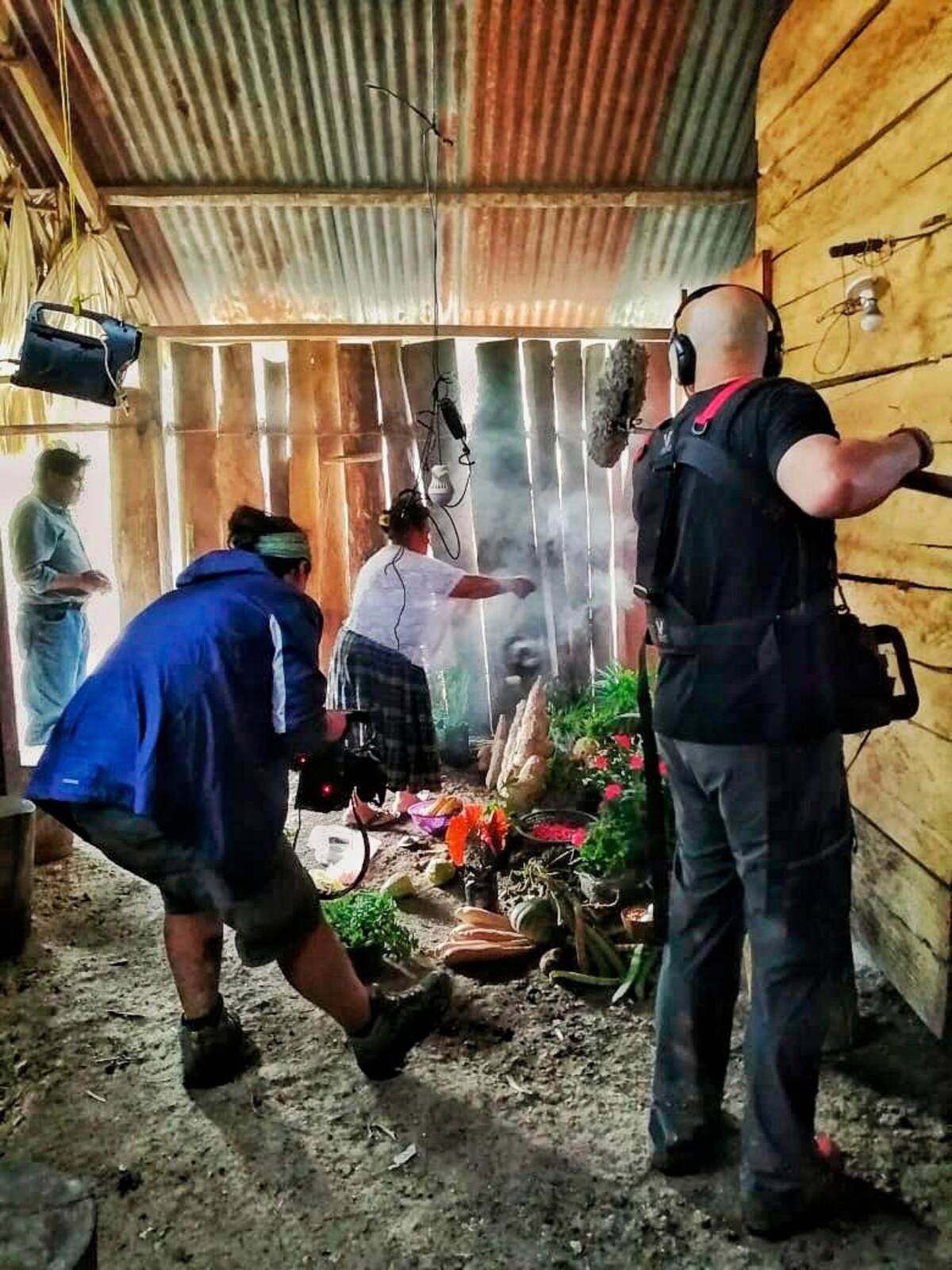 Fue producida por 4direcciones de Colombia y CNTV de Chile.