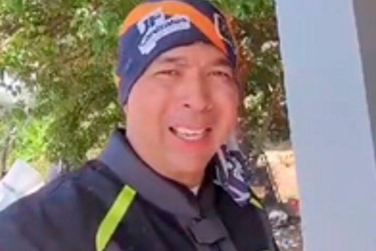 Hombres armados atracan a creadores de contenido y les roban su moto