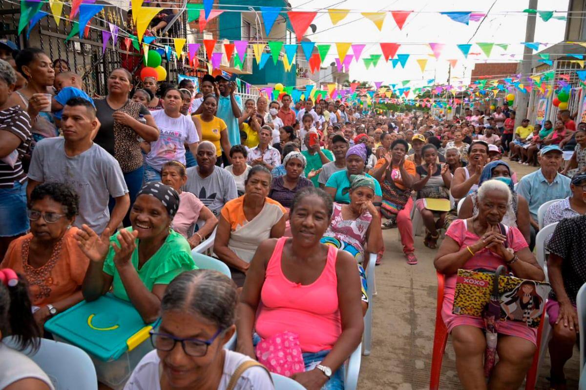 ¡Buena esa! Corvivienda legalizará 508 predios para la comunidad de Fredonia