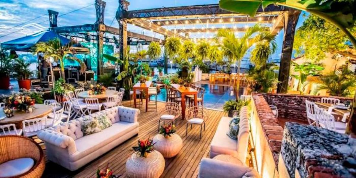 El Restaurante Fuerte San Sebastián del Pastelillo conmemora su aniversario 42°.