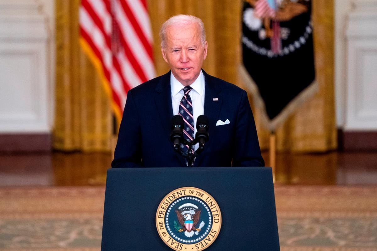 Biden acusa a Putin de un ataque injustificado contra Ucrania