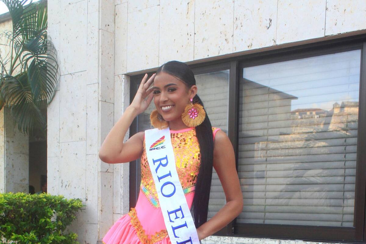 Ella es la representante de Río Elba al Reinado de la Independencia