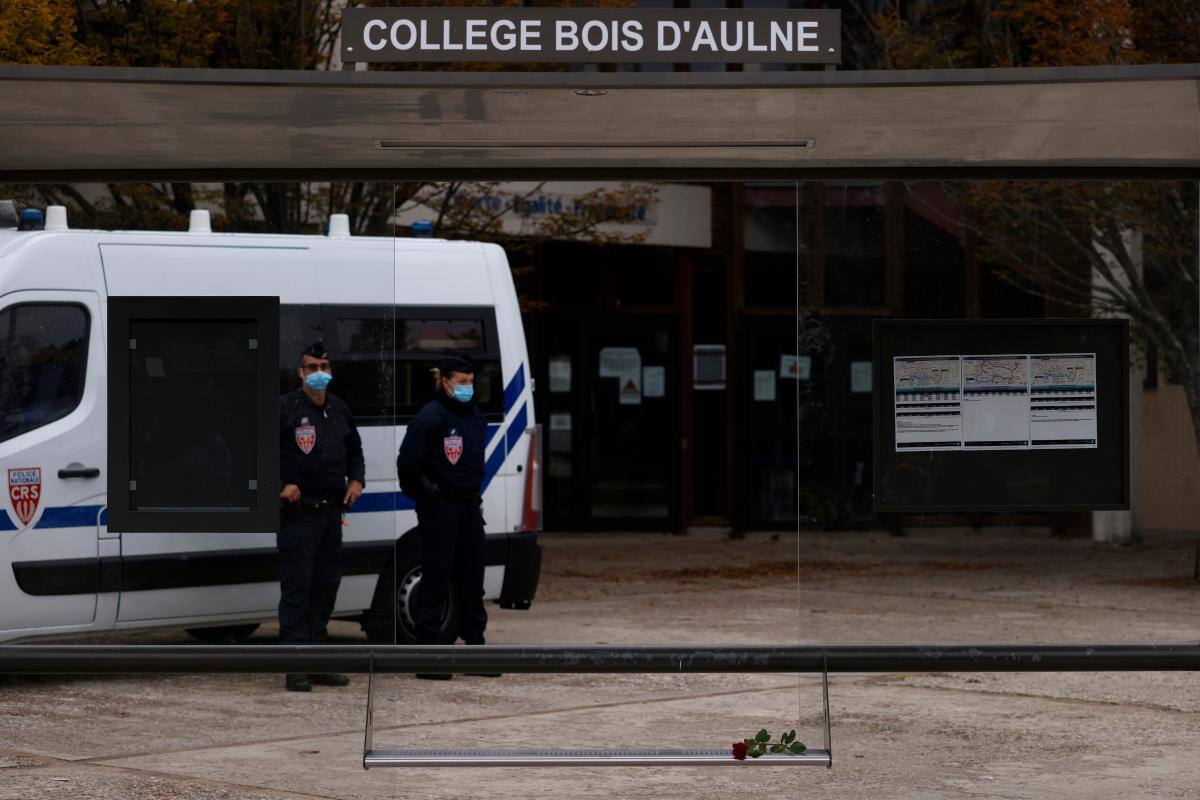 Familiares de profesor decapitado en Francia denuncian al Estado