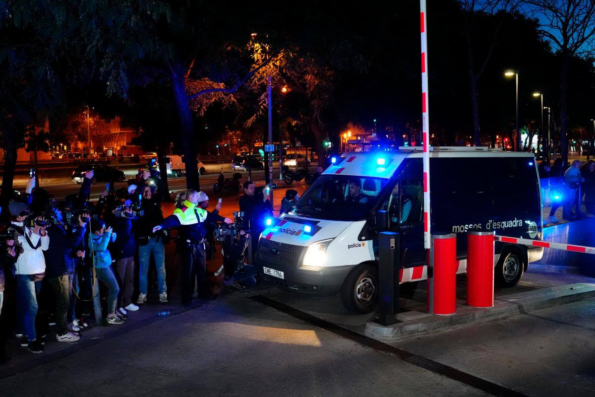 Dani Alves fue trasladado a otra cárcel en Barcelona