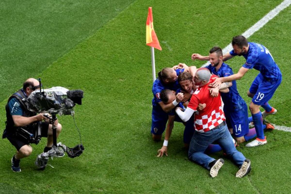 Croacia se impuso con un gol de Modric. AFP