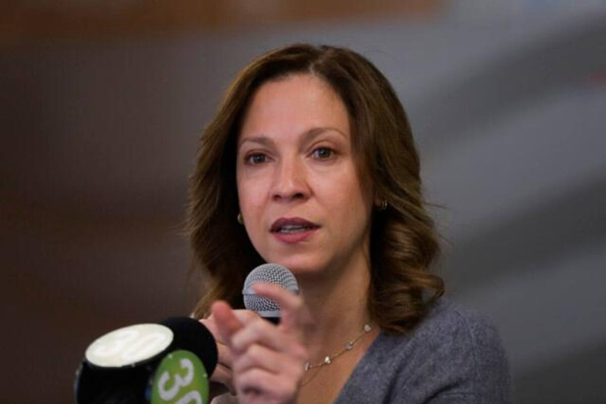 Renegociar el TLC sería perder una década de trabajo: María Claudia Lacouture