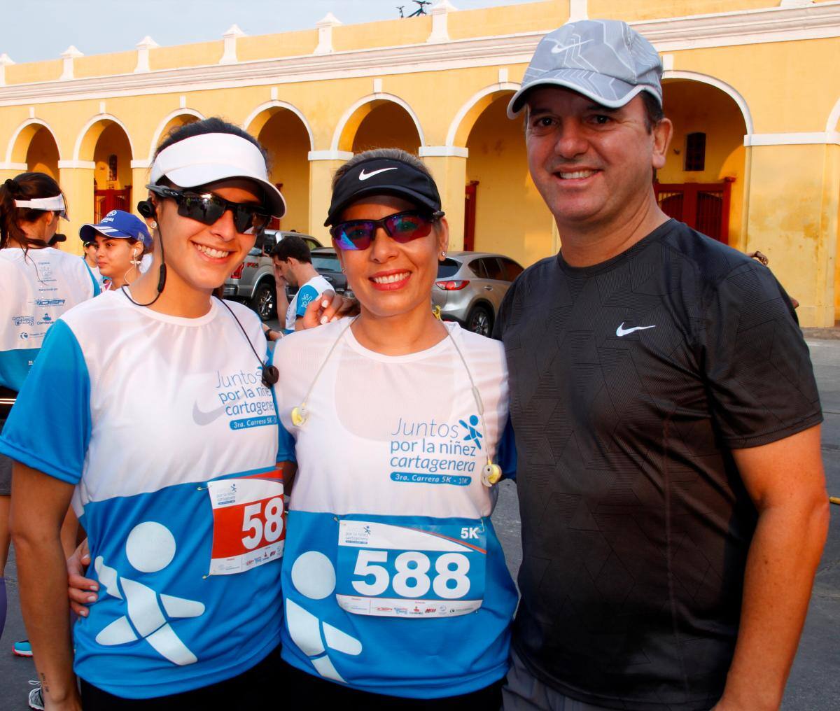 Isabella Berrío, Isabel Villarreal y Juan Manuel Benedetti.