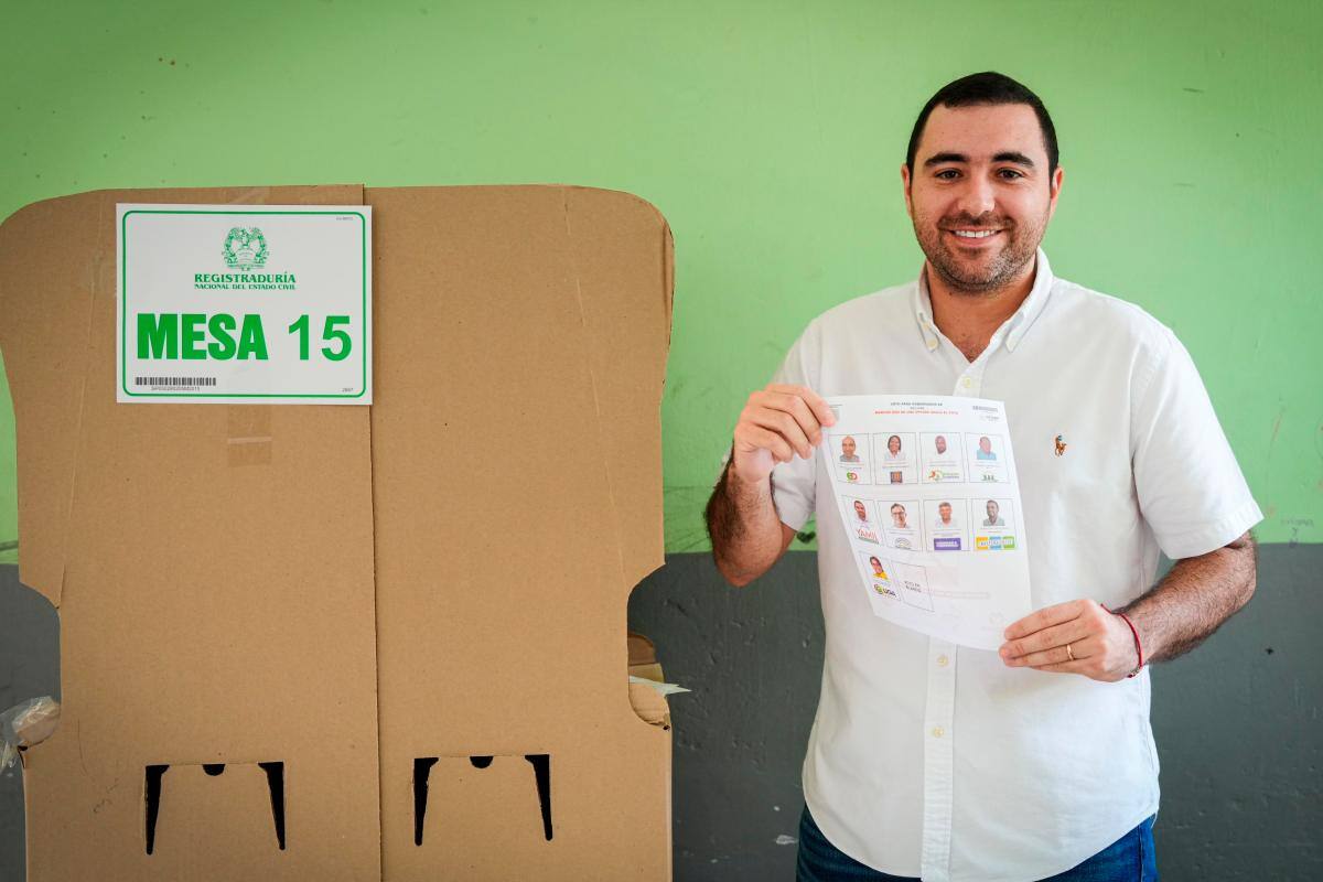 Yamil Arana Padaui, nuevo gobernador de Bolívar