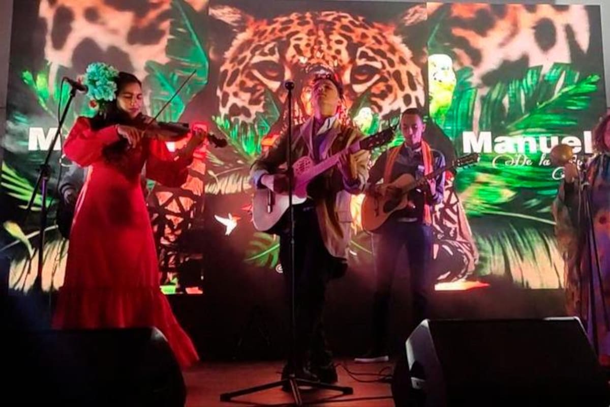 Manuel de la Rosa y Tatiana Guprad cantan por el bosque seco tropical