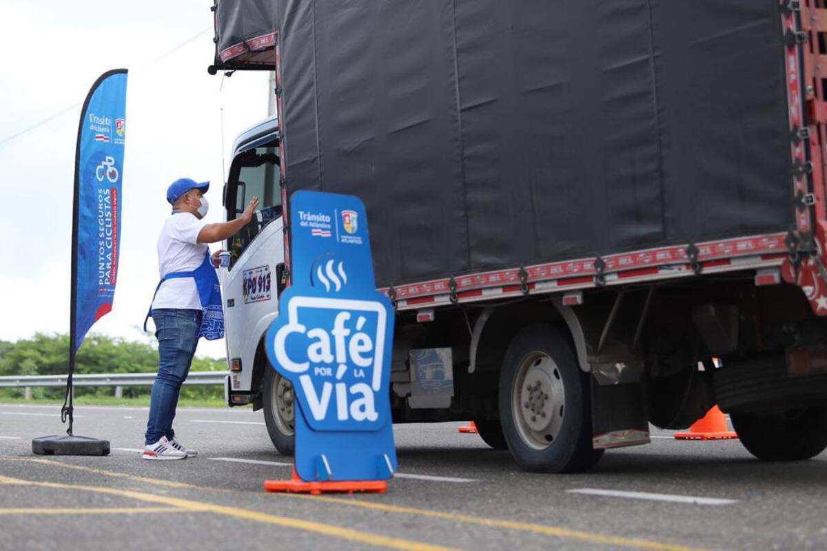 Se espera que 77.000 vehículos se movilicen por las carreteras del Atlántico