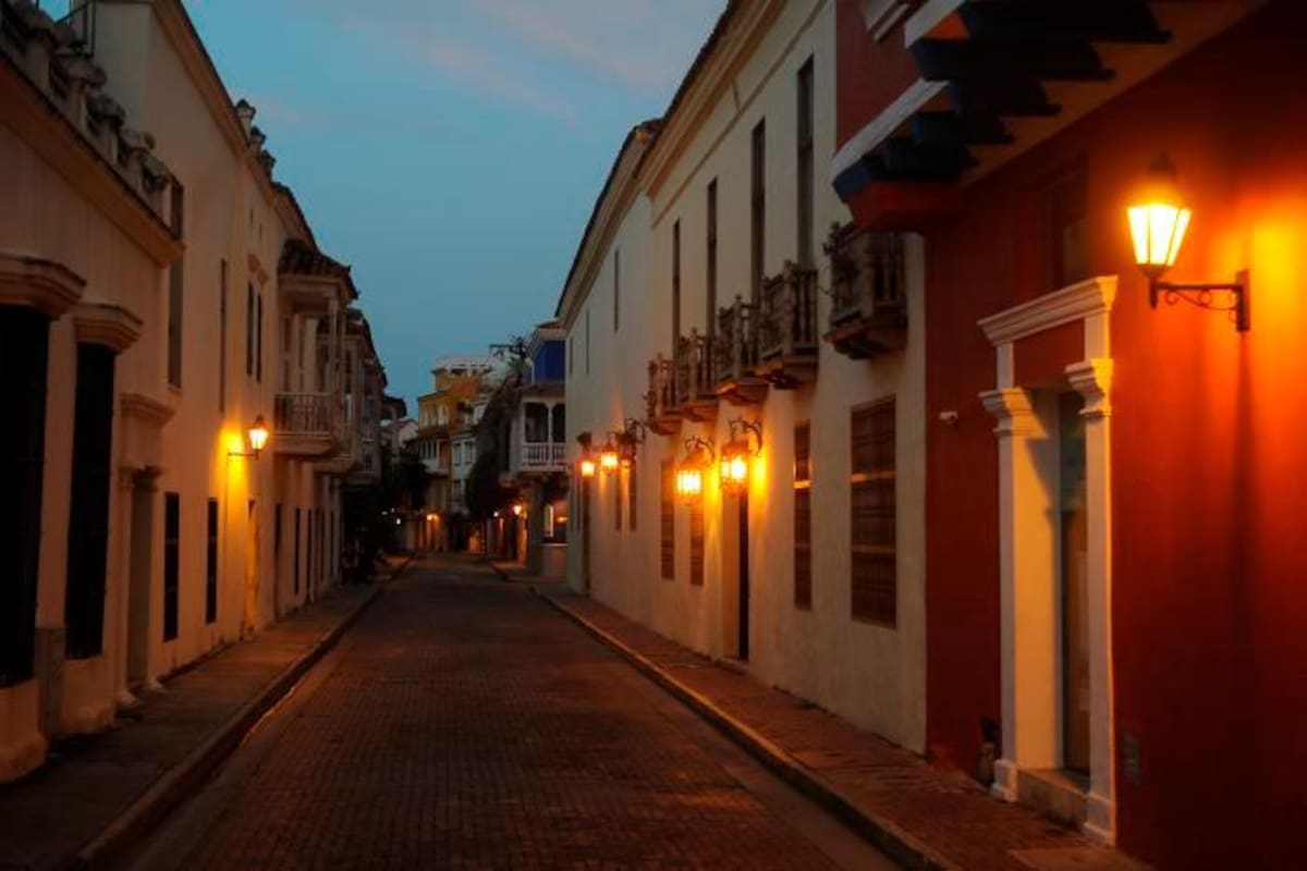 Arranca piloto de restricción vehicular en el Centro Histórico