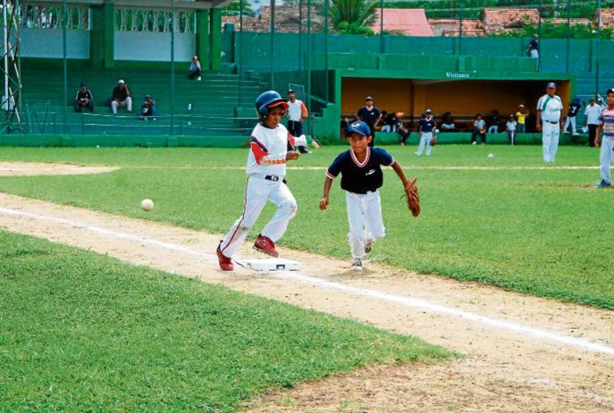 El sábado habrá una gigantesca programación de béisbol menor departamental de Córdoba, correspondiente a los eventos de pelota caliente. REDACCIÓN DIARIO EL UNIVERSAL