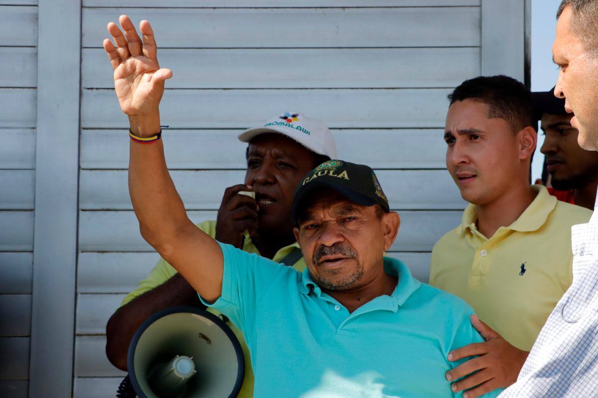 Liverpool le pondrá avión a familiares de Luis Díaz para que viajen a Inglaterra