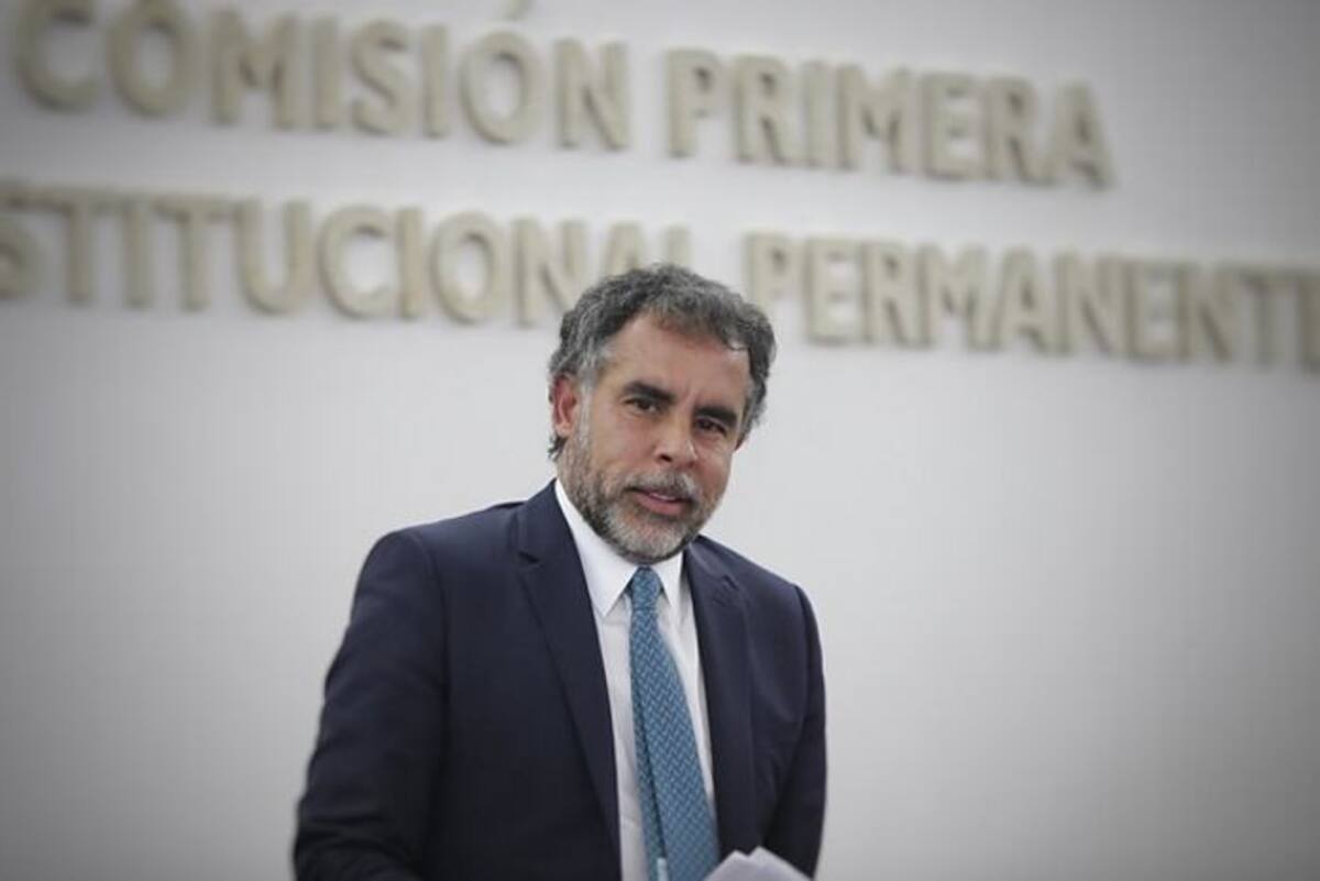 Benedetti es señalado de solicitar interceptar los números de teléfono del abogado penalista Jaime Lombana y de su hijo. Colprensa