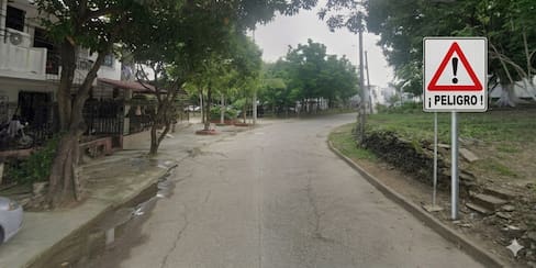 Alerta en Altos del Campestre: carros mal parqueados y mascotas arrolladas a diario
