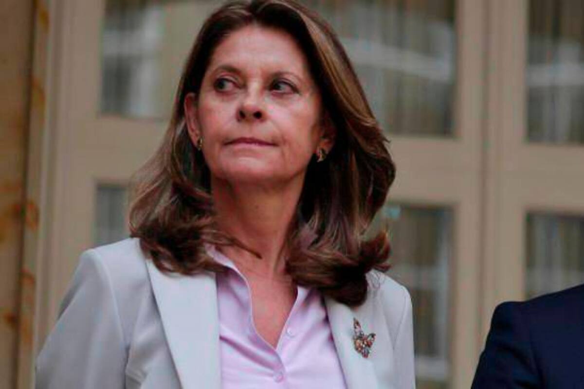 Avión militar de Venezuela habría violado espacio aéreo colombiano