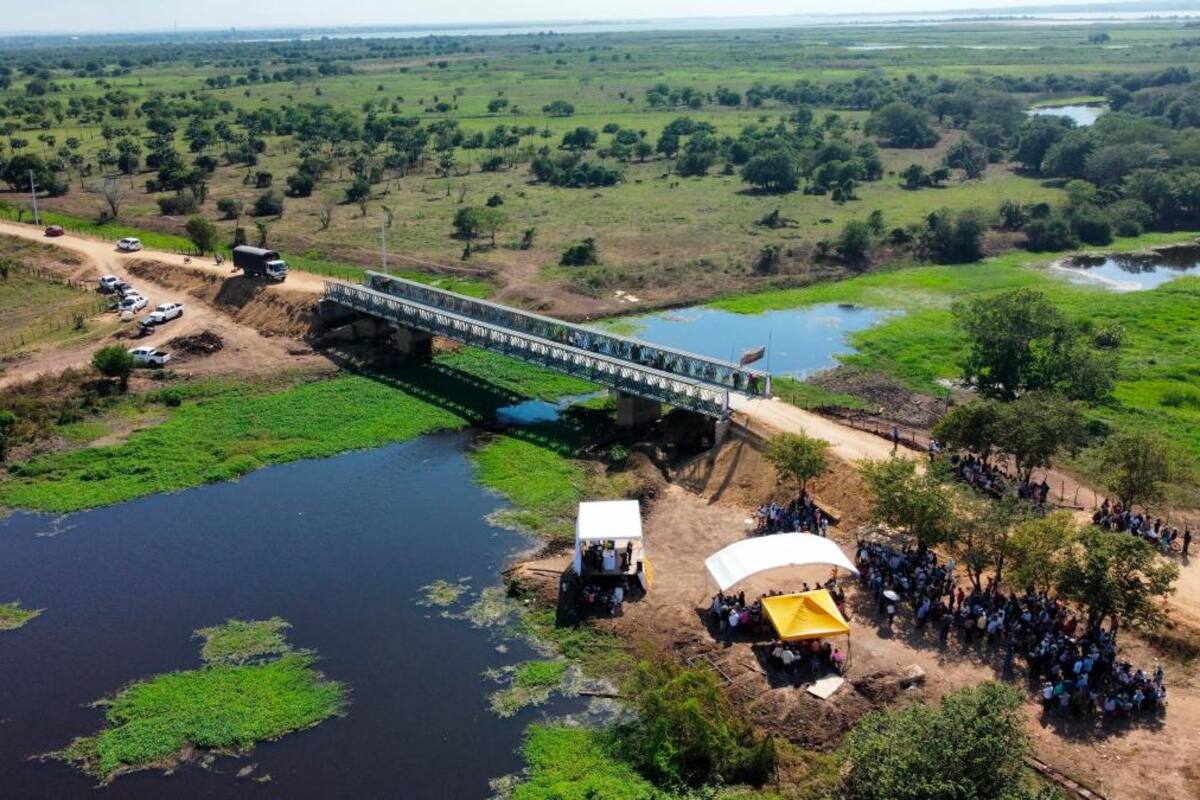 Con puente militar saldan deuda histórica en Concordia, Magdalena