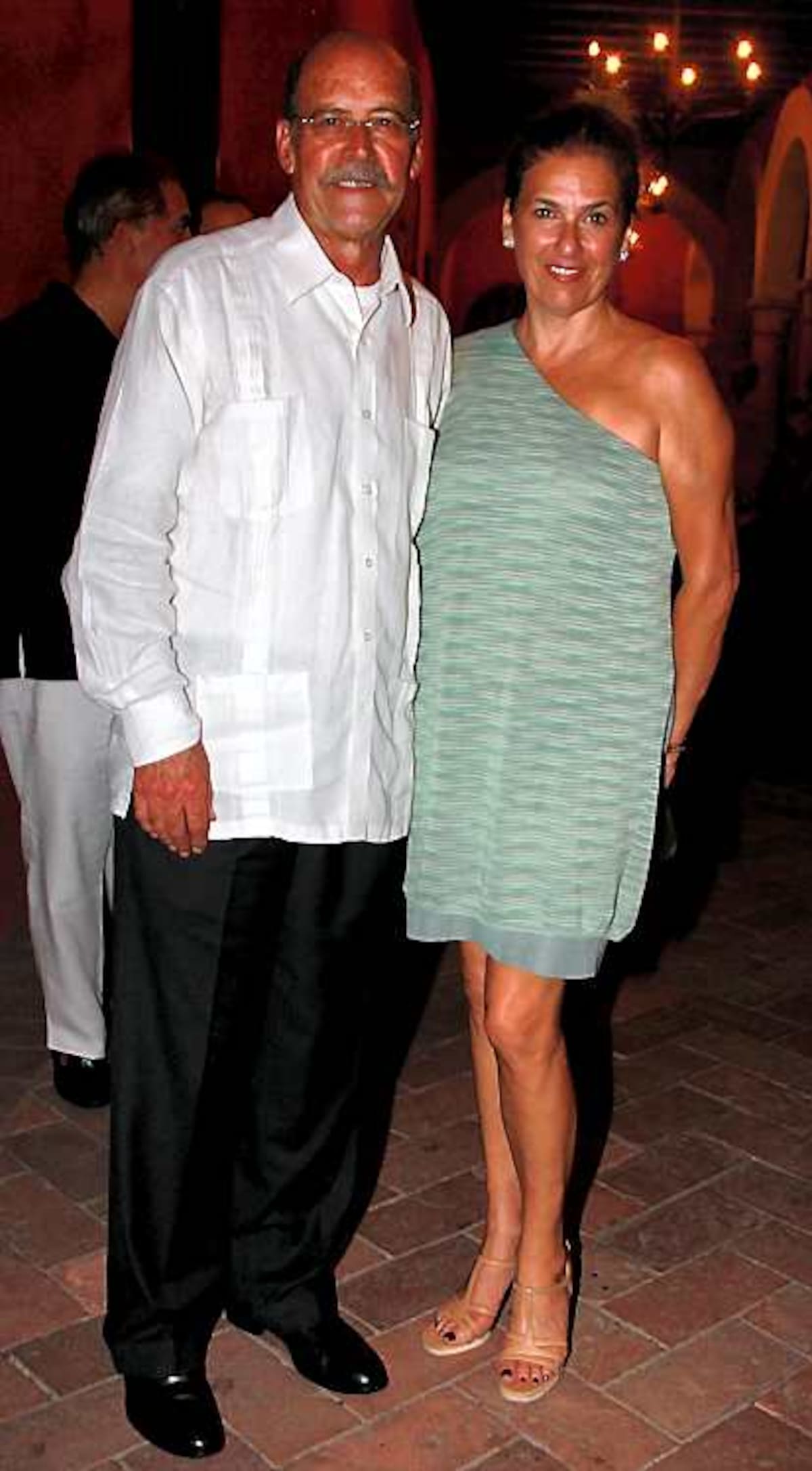 Mario Ochoa y Magda Beltoyanni.