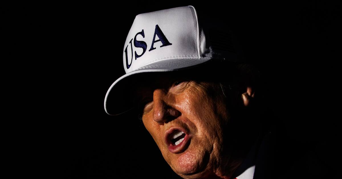 Donald Trump bloquea a petroleros sancionados que entren y salgan de Venezuela