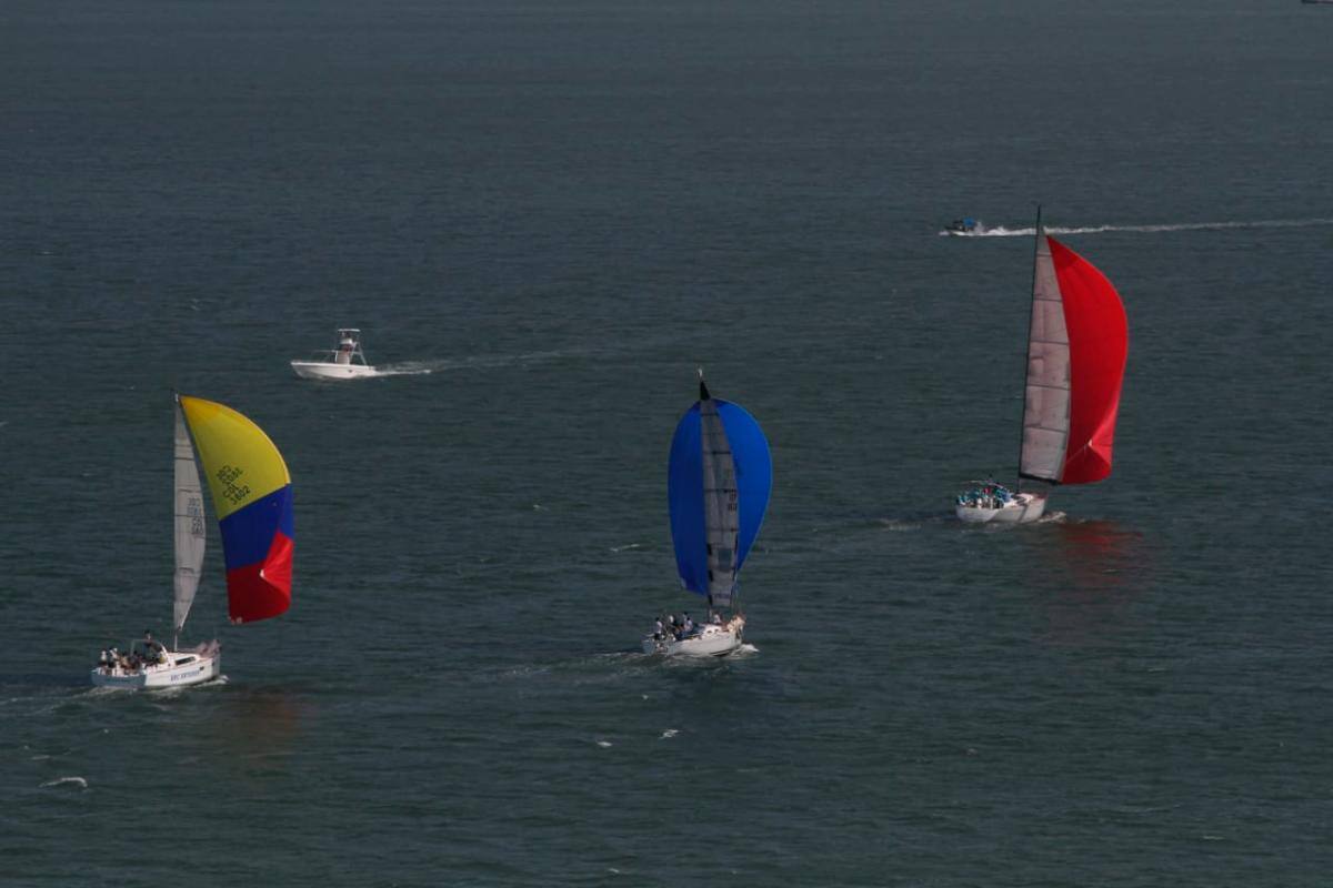 Más de 10 embarcaciones hicieron presencia. / Foto: Óscar Díaz.