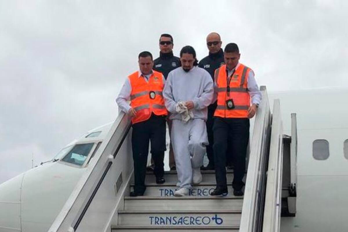 David Murcia ya está en Colombia, así fue su llegada