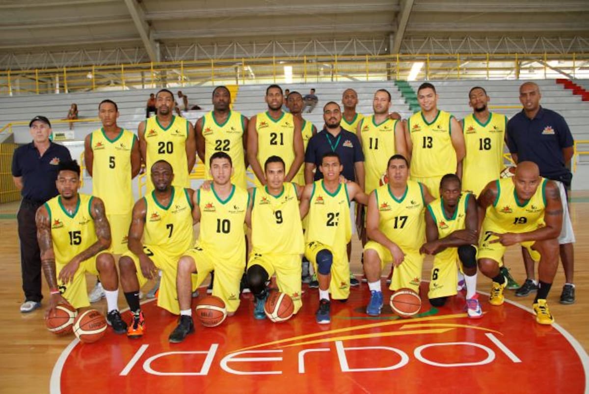 Marinos de Bolívar se alista con todo para afrontar la liga colombiana de baloncesto. Aroldo Mestre-El Universal