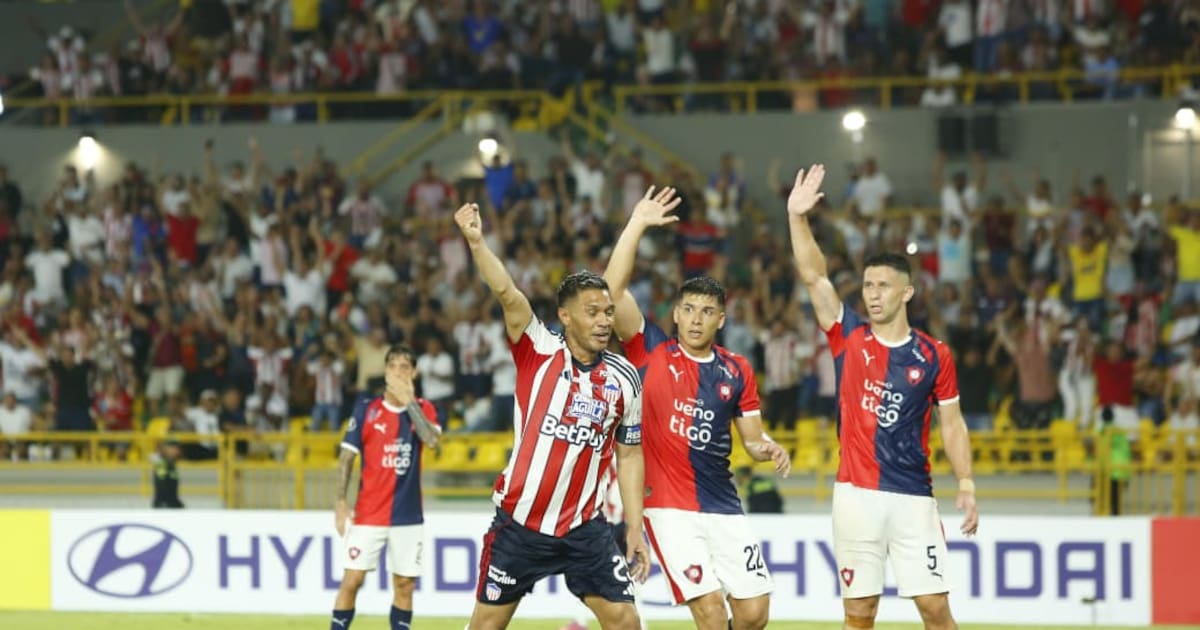 Video: Teófilo Gutiérrez's bad attitude towards journalists