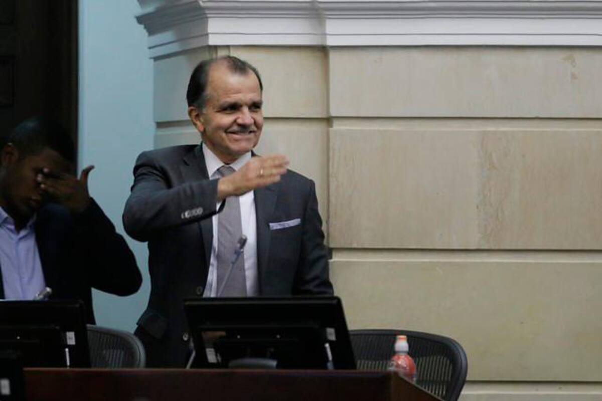 Oscar Iván Zuluaga suena para las presidenciales del próximo año