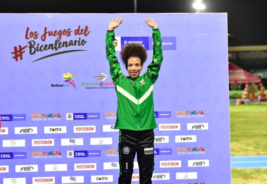Muriel Coneo se metió en el top-10 del Cross Internacional Itálica