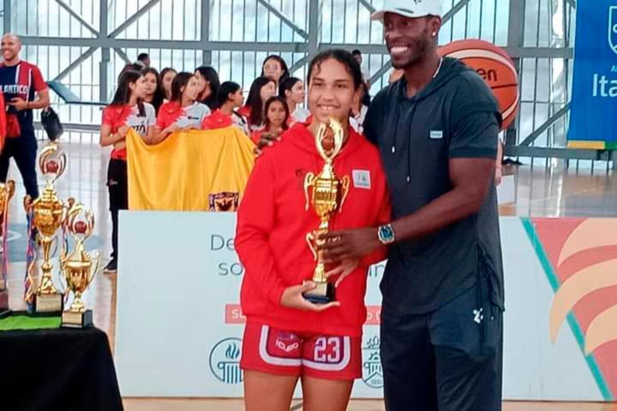 La cartagenera Víctoria Asís no es ‘profeta en su tierra’