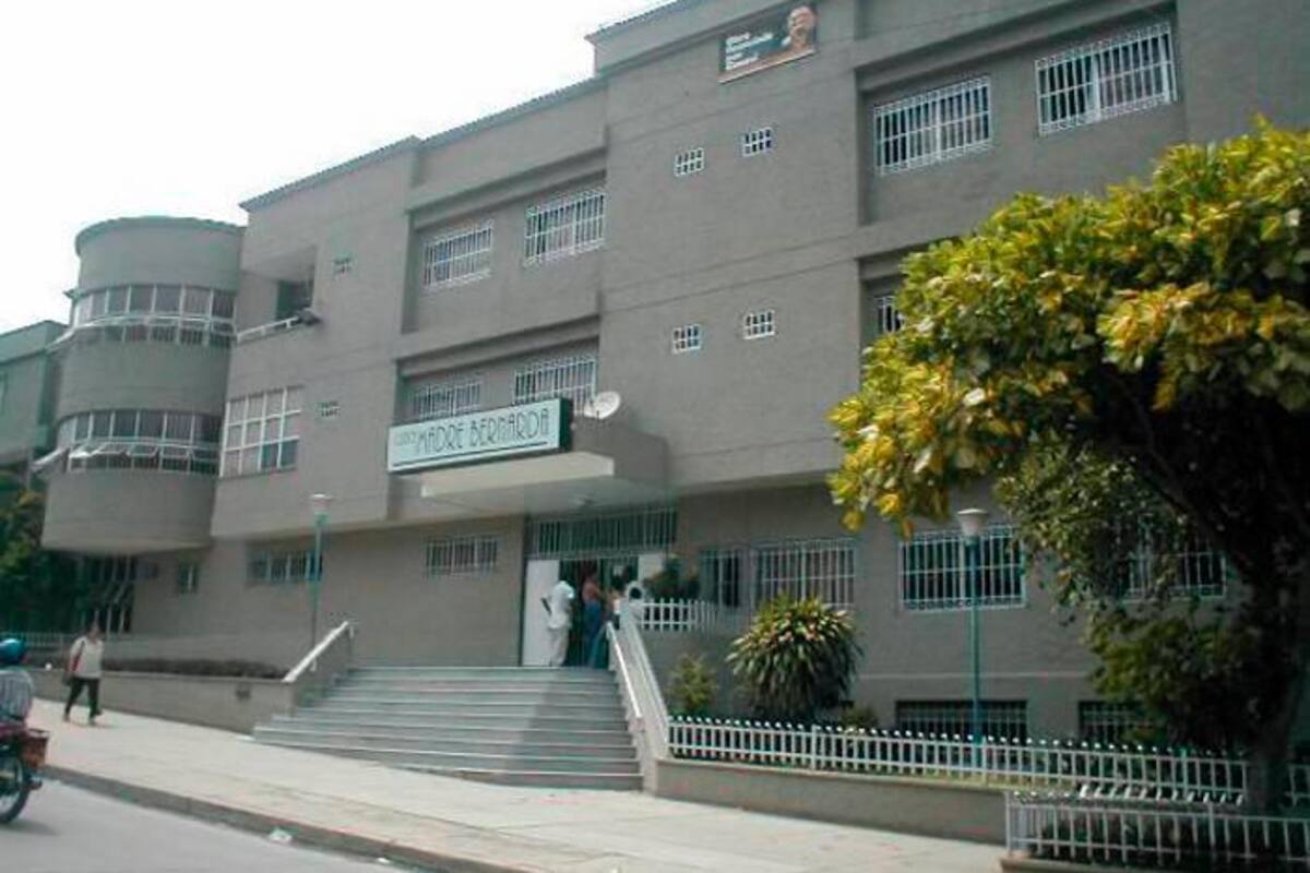 Le dispara a su mujer y se mata en San José de los Campanos