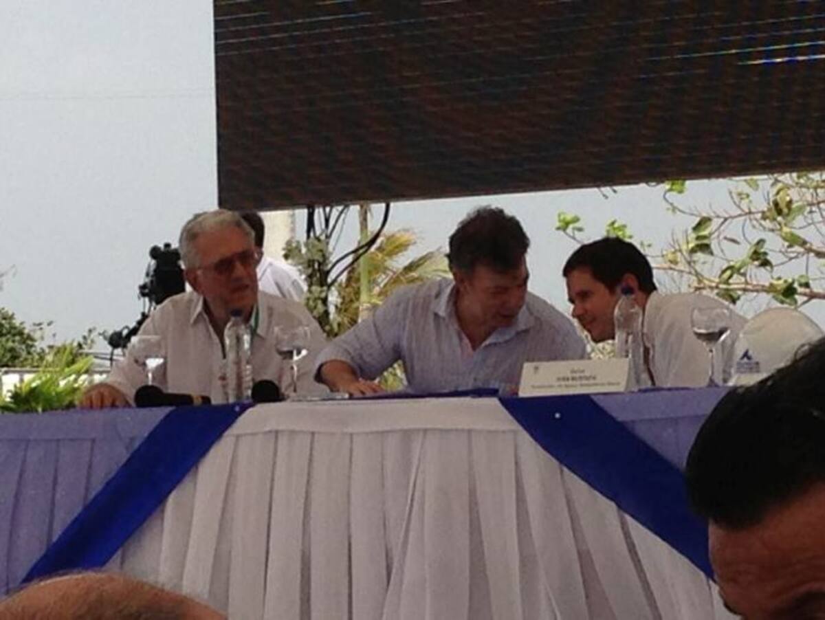 El presidente Juan Manuel Santos hace presencia en la inauguración. EL UNIVERSAL