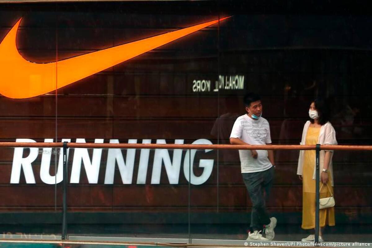 Nike demanda a Lil Nas X por zapatillas “Nike Satan”