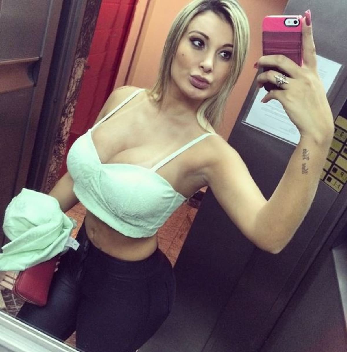 Andressa Urach. INSTAGRAM @andressaurachoficial