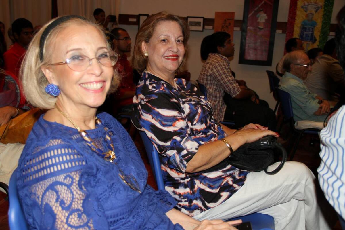 Evelia Margarita González Porto y Astrid Guerrero.
