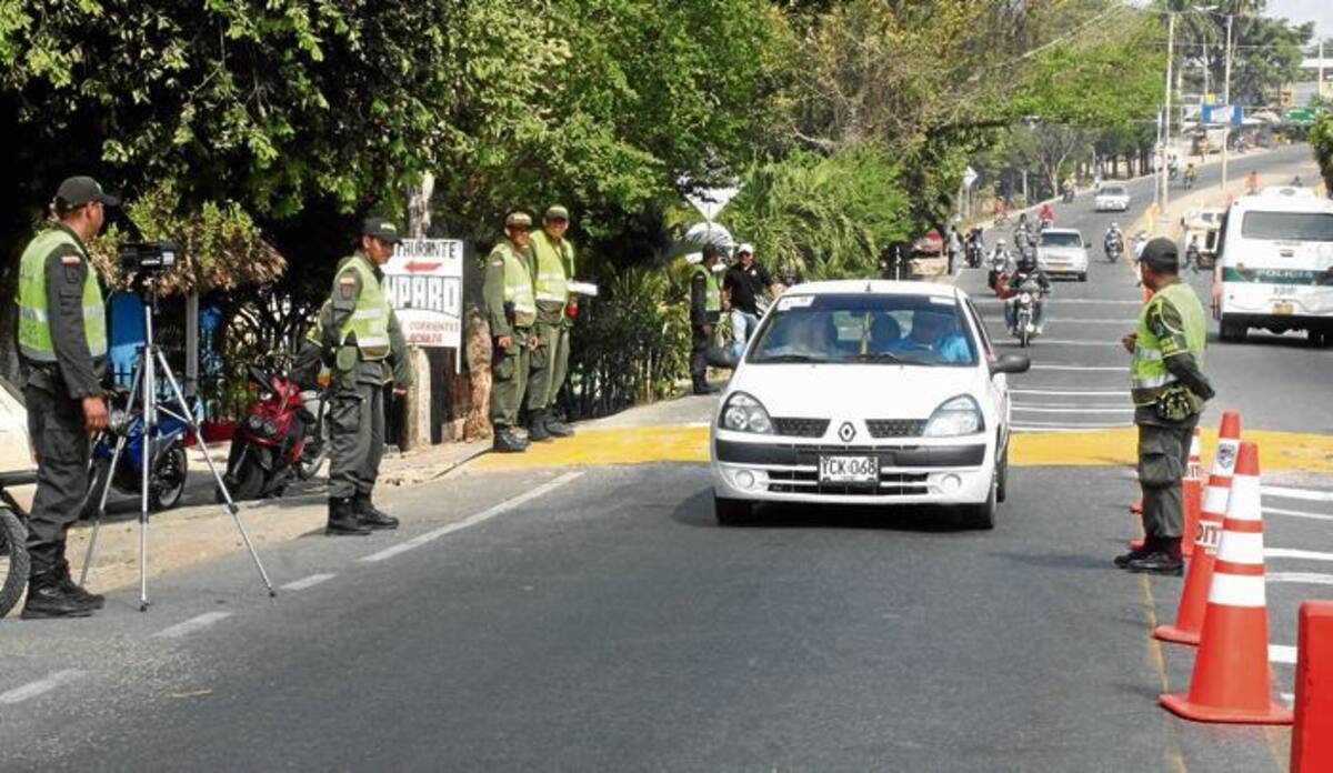 Los operativos de control continúan en las vías.